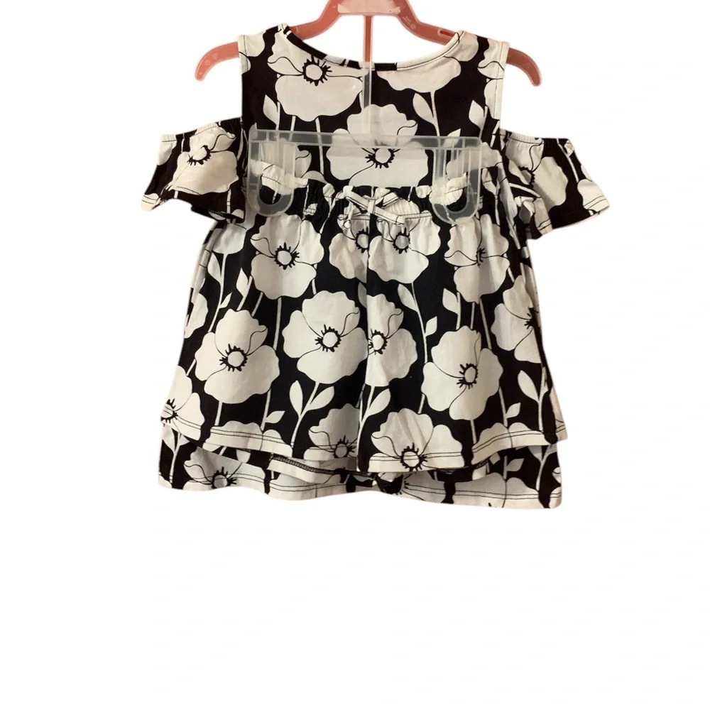 The Children’s Place Floral Black and White Off-Shoulder Short Set Girls 5T